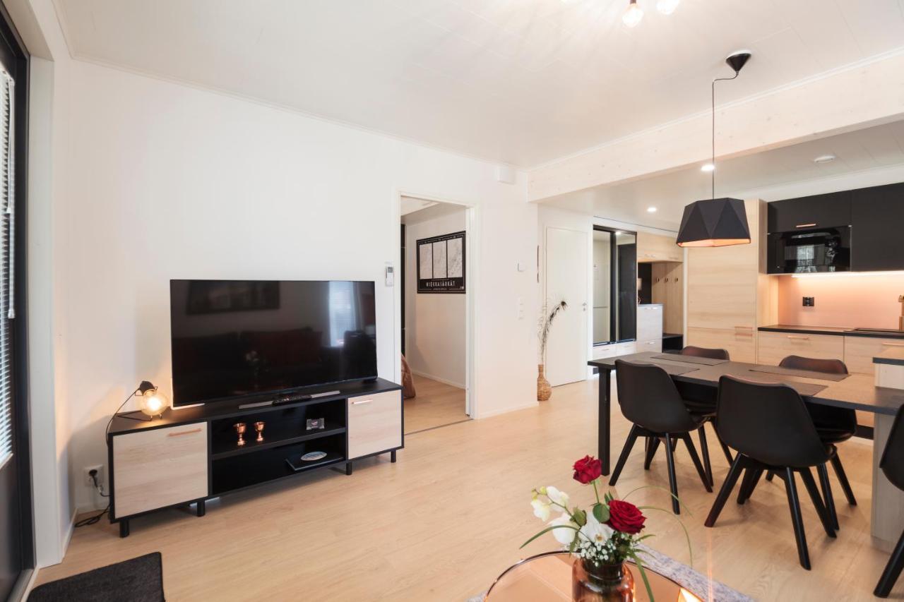 Apartment Tuomenkartano B1 Iso Huoneisto Saunalla Kalajoki Exterior photo